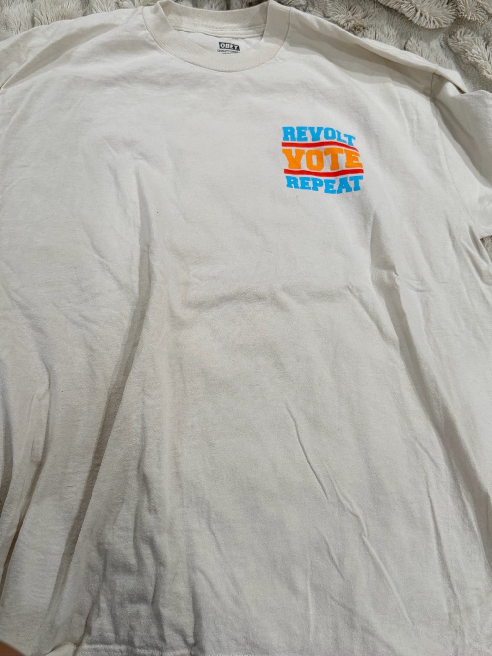 Obey Men's 'Revolt Vote Repeat' White Graphic Tee size large. Like new